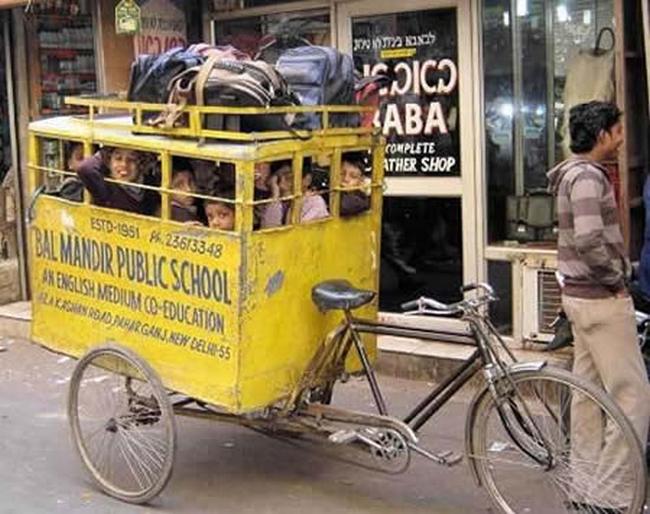 mini school bus