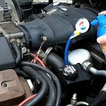 car-ac-gas-filling