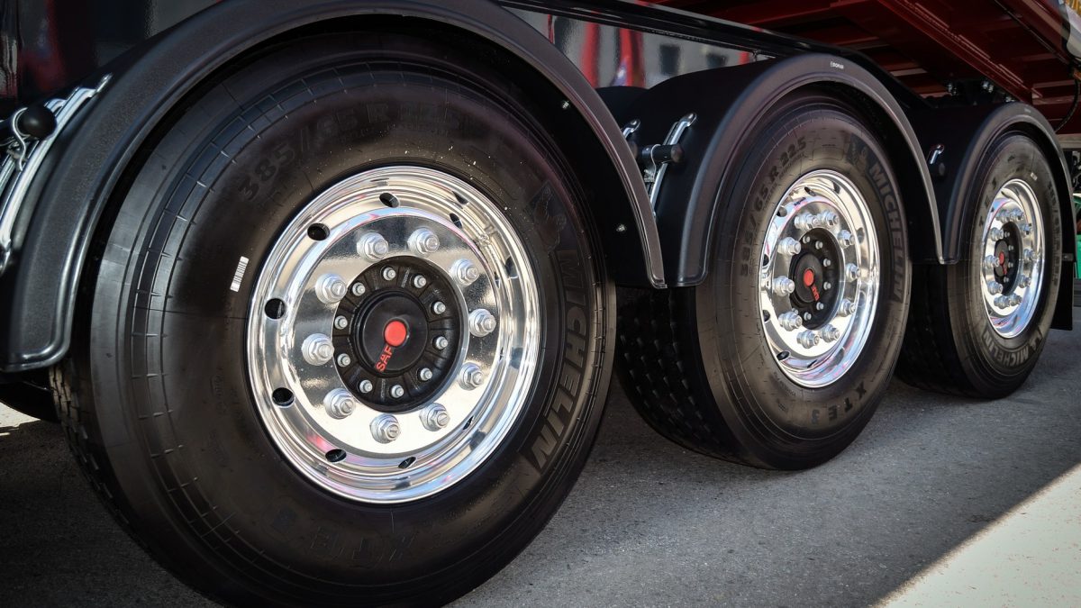 Truck and Bus Radial Tyres
