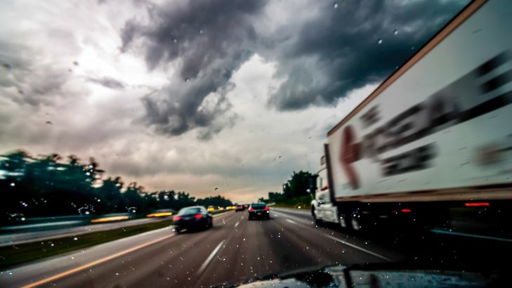 Car windscreen wiper blades