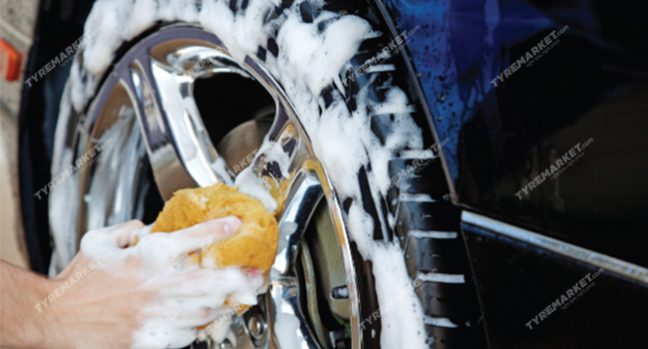 Keep the wheels of the car clean